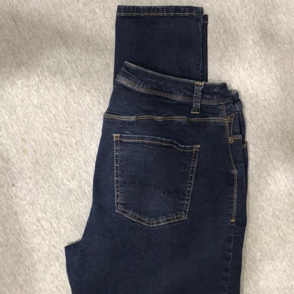 Maurices Denim - Size 11/12 Maurices curvy jeans NWT Maurices Denim - Size 11/12 Maurices curvy jeans NWT